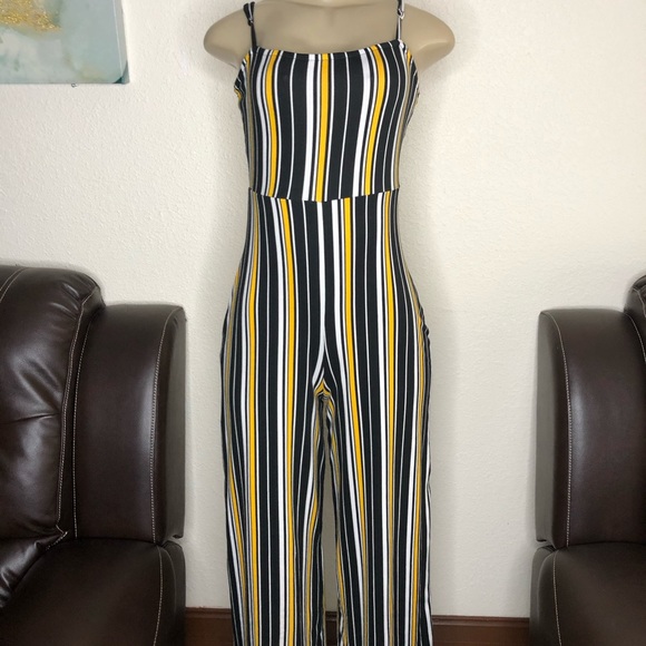 SOLD SMALL ROMPER - Picture 2 of 3